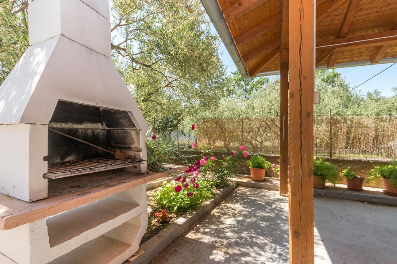 Apartment Lucija Biograd Na Moru Exterior photo